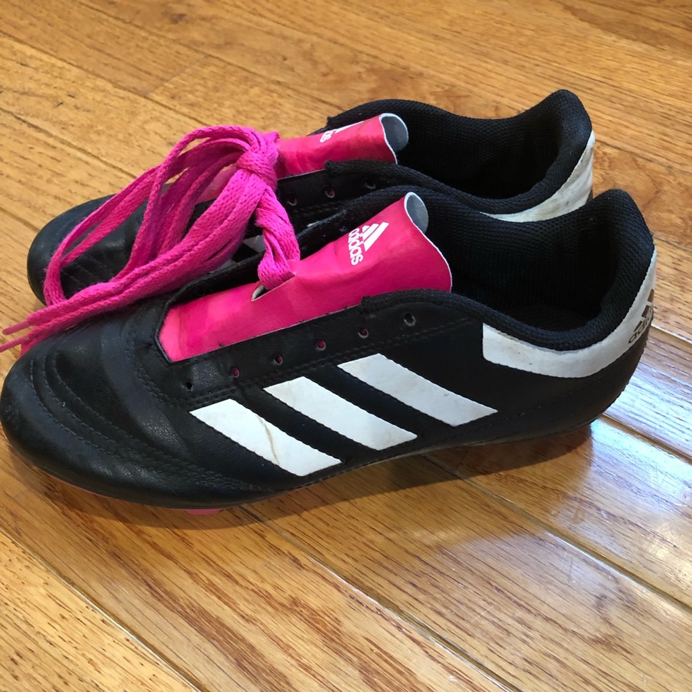 Adidas Youth Soccer Cleats Size 4